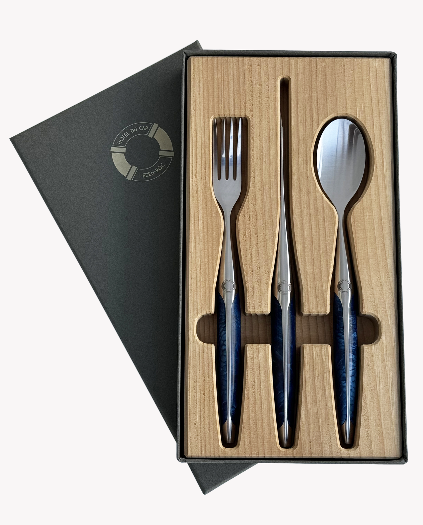 Steak cutlery set